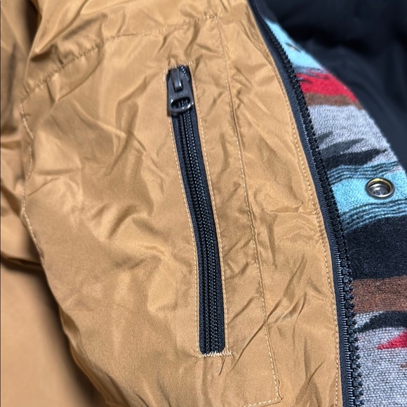 Cinch Colorful Patterned Vest - Picture 3 of 6